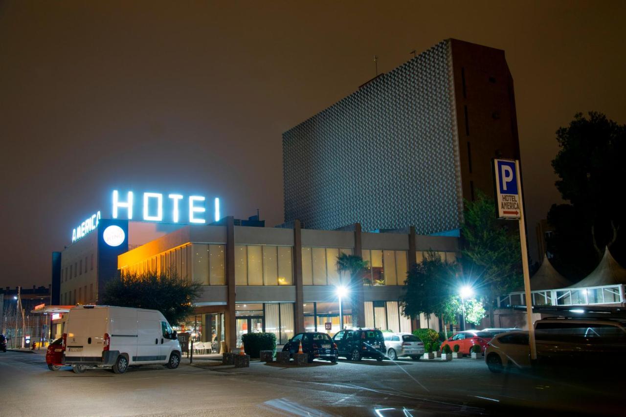 Hotel America Igualada Exterior foto